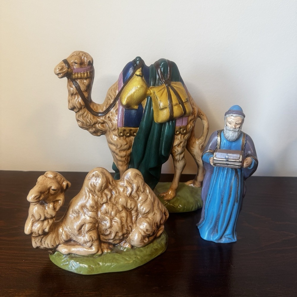 Vintage Atlantic Mold Ceramic Christmas Nativity Set 2 Camels Wise Man Figurine